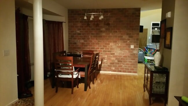 property at 1202 Margaret Ct