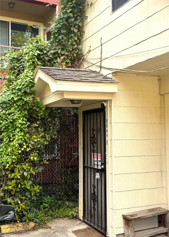 property at 804 Stanford St