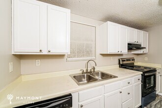 656 15th Ct NW in Center Point, AL - Building Photo - Building Photo