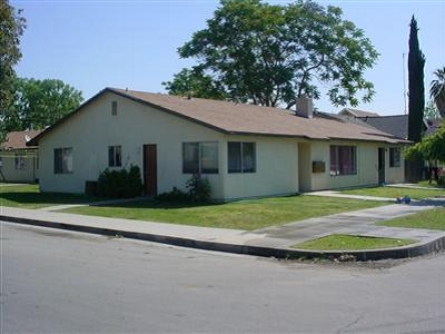 1000 Oregon St in Bakersfield, CA - Building Photo