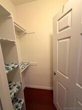 2715 Lake Pointe Dr in Spring Valley, CA - Foto de edificio - Building Photo