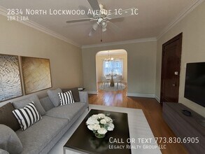 2834 N Lockwood Ave in Chicago, IL - Building Photo - Building Photo