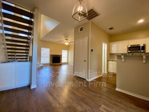 9221 Ellerbe Rd in Shreveport, LA - Building Photo - Building Photo