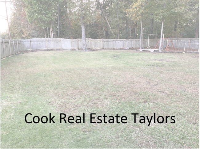 1 Wood Circle in Taylors, SC - Foto de edificio - Building Photo