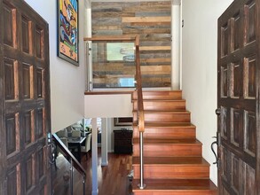 4369 Saltillo St in Woodland Hills, CA - Building Photo - Building Photo