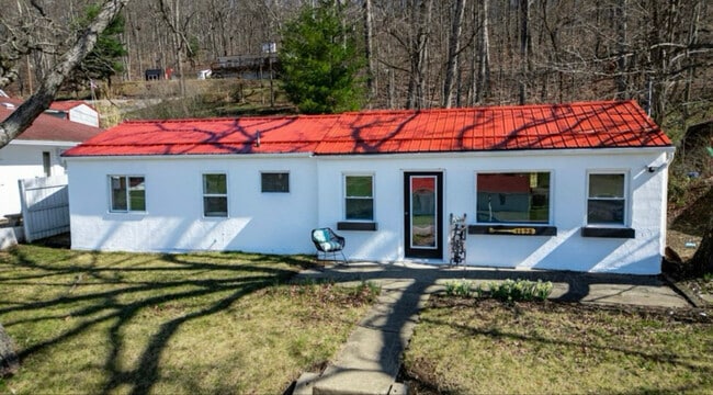 property at 1123 OH-552