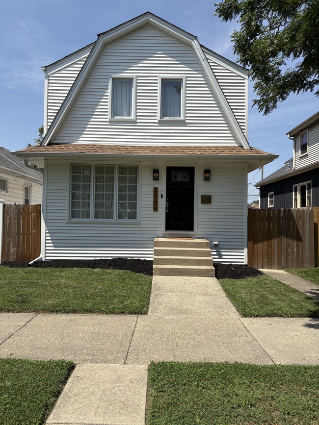 property at 2504 Budd St