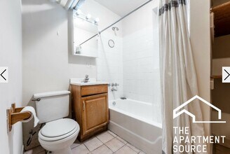 2890 N Clark St, Unit 1 in Chicago, IL - Building Photo - Building Photo