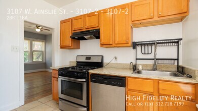 3107 W Ainslie St in Chicago, IL - Foto de edificio - Building Photo