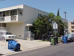 1601 Alvira St in Los Angeles, CA - Building Photo - Building Photo