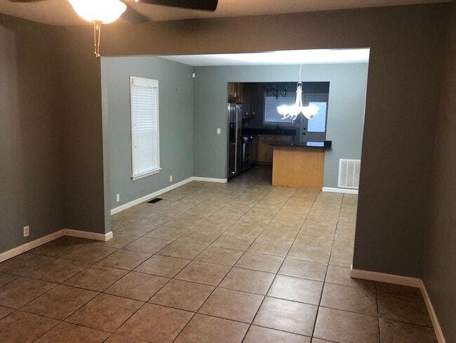 415 Central Ave in Oxford, AL - Building Photo - Building Photo