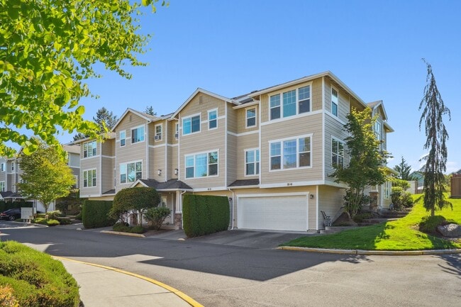 property at 15 164th St SW