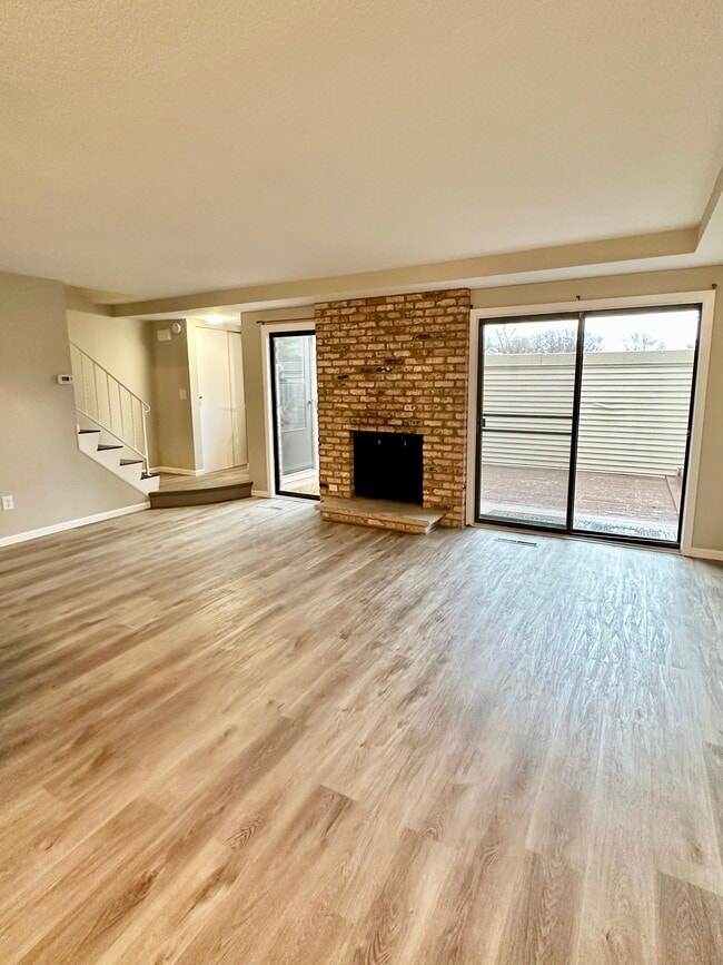 4813 Cedar Lake Rd S in Minneapolis, MN - Building Photo - Building Photo