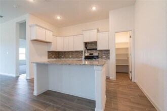 113 Caterpillar Ln in Liberty Hill, TX - Building Photo - Building Photo