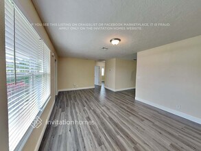 4582 Carthage Cir N in Greenacres, FL - Building Photo - Building Photo