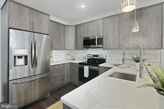 1603 N Marshall St in Philadelphia, PA - Building Photo - Building Photo