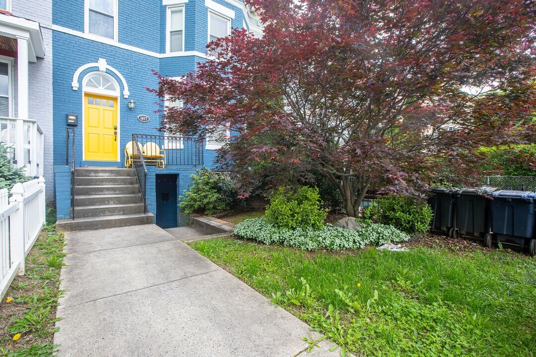 1417 North Carolina Ave NE in Washington, DC - Building Photo