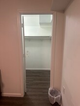 12747 Franklin Farm Rd in Herndon, VA - Foto de edificio - Building Photo