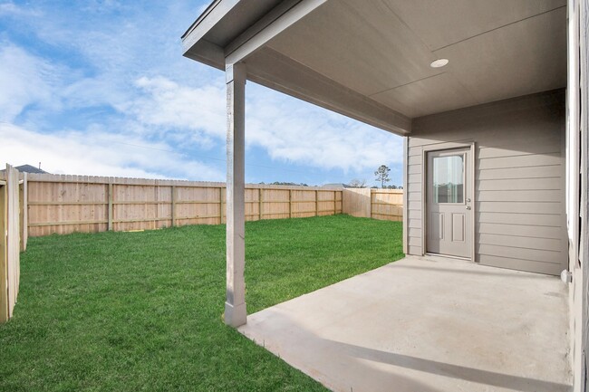 property at 934 Garden Path Dr