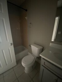 2504 Druid Hill Ave photo'