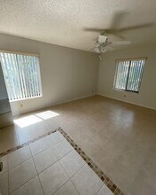208 Foxtail Dr in Greenacres, FL - Building Photo - Building Photo