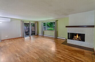 517 W St SE in Tumwater, WA - Building Photo - Building Photo