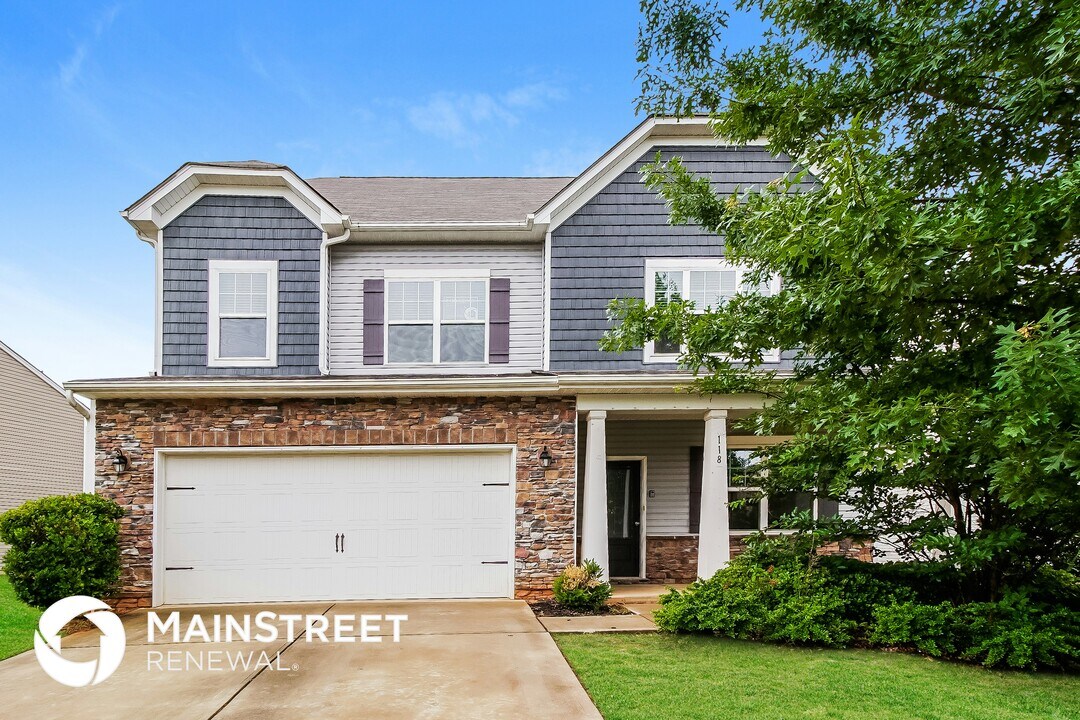 118 Sequoia St in Mooresville, NC - Building Photo