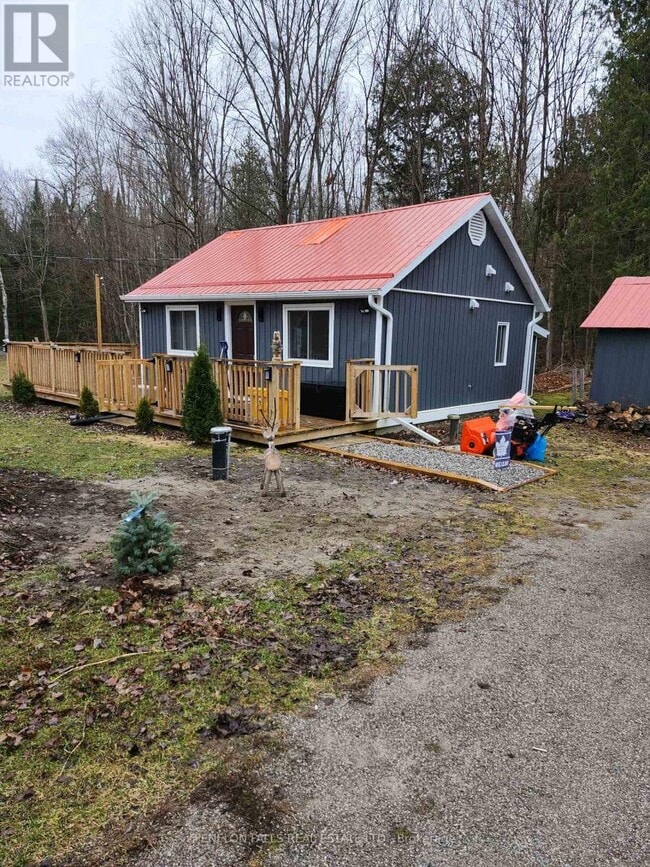 property at 1699 County Rd 121