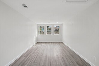 2700 Alhambra Cir in Nashville, TN - Building Photo - Building Photo