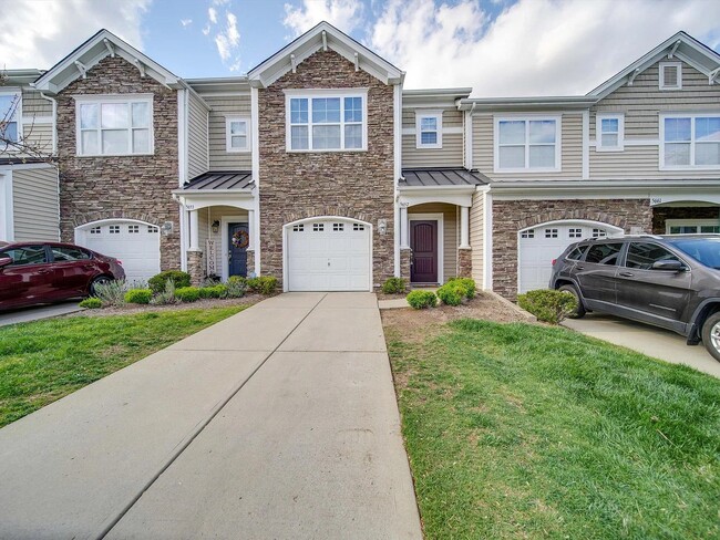 5657 Tipperlinn Way in Charlotte, NC - Building Photo - Building Photo