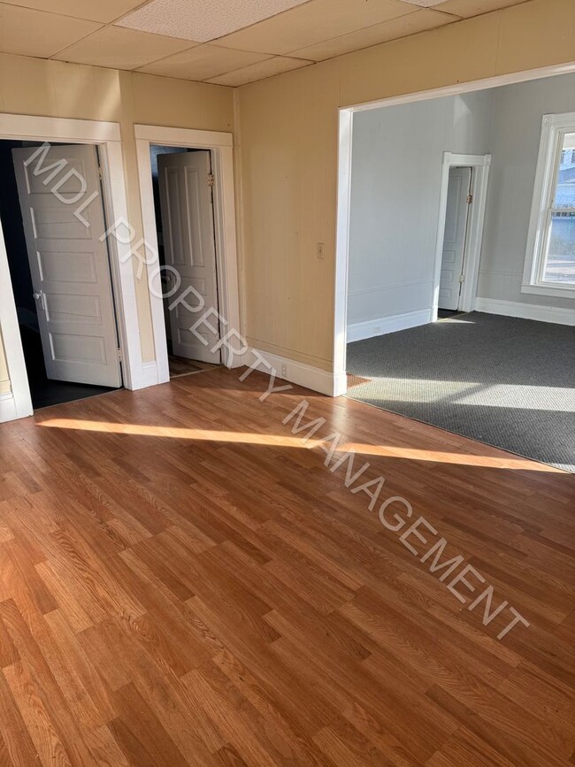 property at 613 Cleveland St