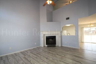 4303 Indigo Dr in Killeen, TX - Foto de edificio - Building Photo