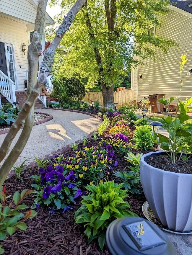 113 Bottlebrush Ct in Holly Springs, NC - Building Photo - Building Photo