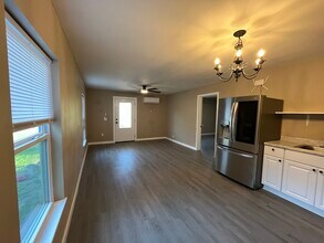 47370 Vena Dr, Unit A in Tickfaw, LA - Foto de edificio - Building Photo