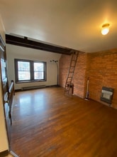 5039 Hazel Ave in Philadelphia, PA - Building Photo - Building Photo