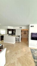 4000 NE 170th St in North Miami Beach, FL - Building Photo - Building Photo