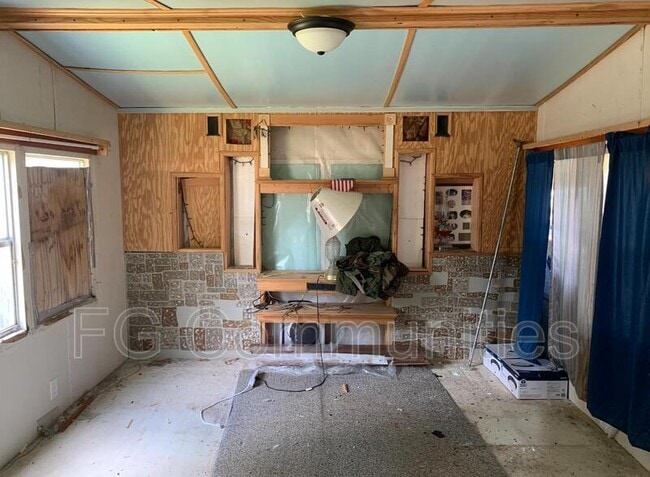 8947 Salamander Rd in North Charleston, SC - Building Photo - Building Photo