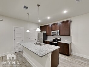 407 Parkline Dr in Georgetown, TX - Building Photo - Building Photo