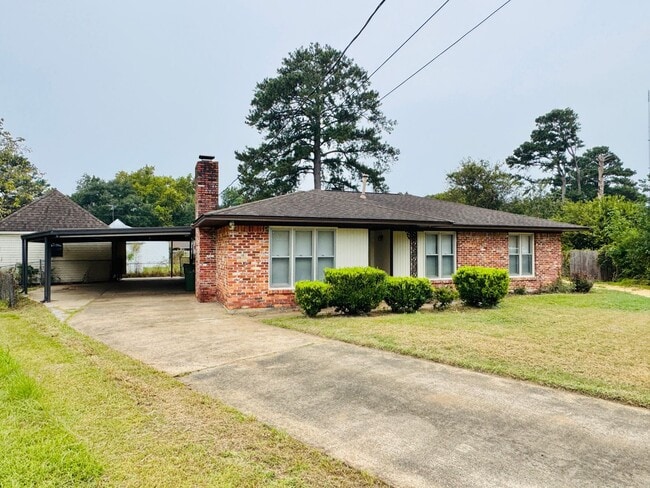 6443 Yates Ct in Montgomery, AL - Building Photo - Building Photo