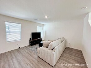 4974 Fern Mesa Ave in Enterprise, NV - Building Photo - Building Photo