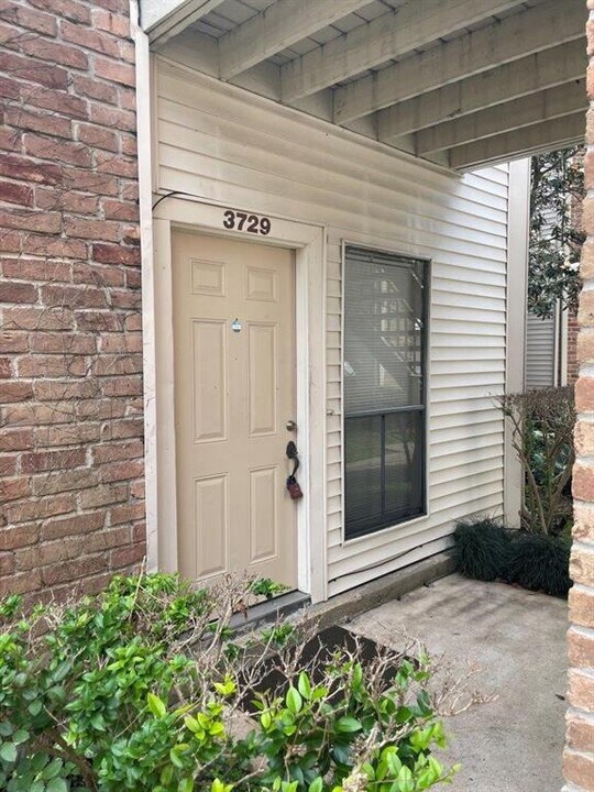 3729 Thistlemont Dr Photo