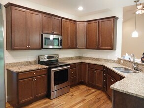 1 Sunnydale Cir in Swannanoa, NC - Building Photo - Building Photo