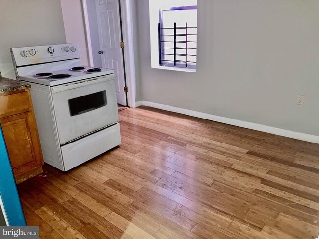 4825 Baltimore Ave in Philadelphia, PA - Building Photo - Building Photo