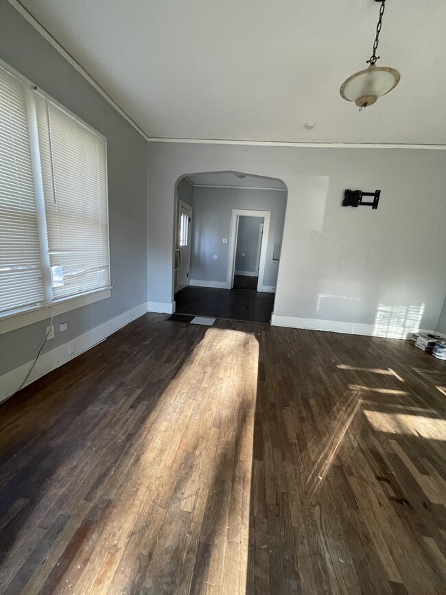 property at 301 N 17th St