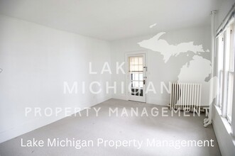 112 8th St in Grand Haven, MI - Building Photo - Building Photo
