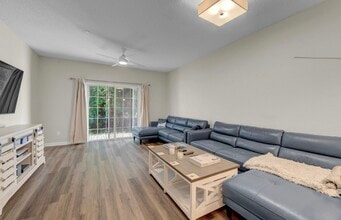 11287 Estancia Villa Cir in Jacksonville, FL - Building Photo - Building Photo