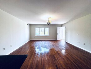 161 W 53rd St in Bayonne, NJ - Building Photo - Building Photo