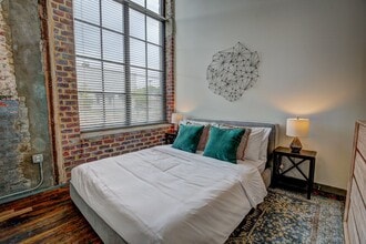 The Lofts at Hawthorne Mill in Charlotte, NC - Building Photo - Building Photo