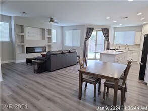 7363 London Blue Ct in Las Vegas, NV - Building Photo - Building Photo