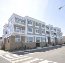 2 2nd St in Atlantic Highlands, NJ - Building Photo